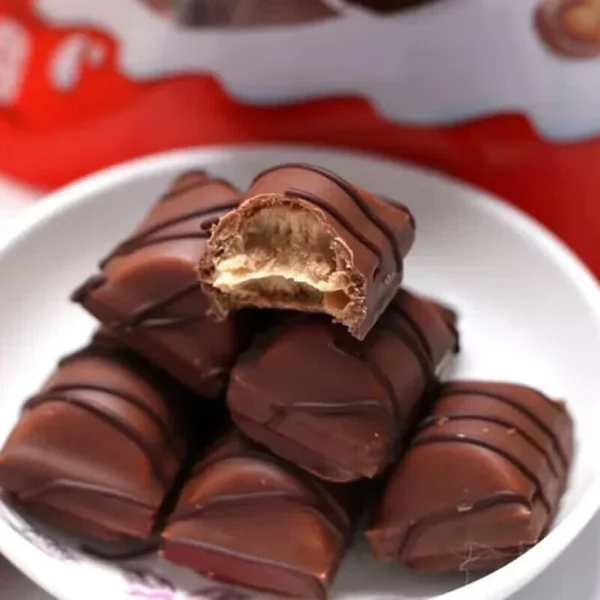 Kinder Bueno Minis – Milk Chocolate & Hazelnut (68pcs)